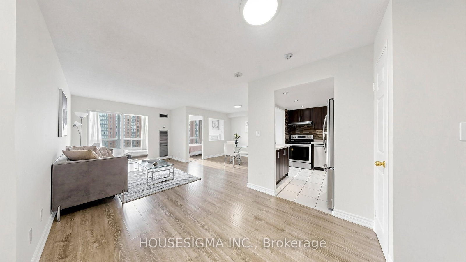 155 Hillcrest Avenue • #1815 • Mississauga, ON photo 4