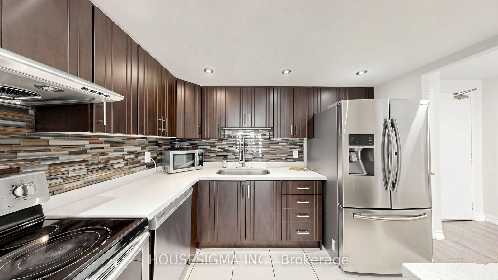 155 Hillcrest Avenue • #1815 • Mississauga, ON photo 6
