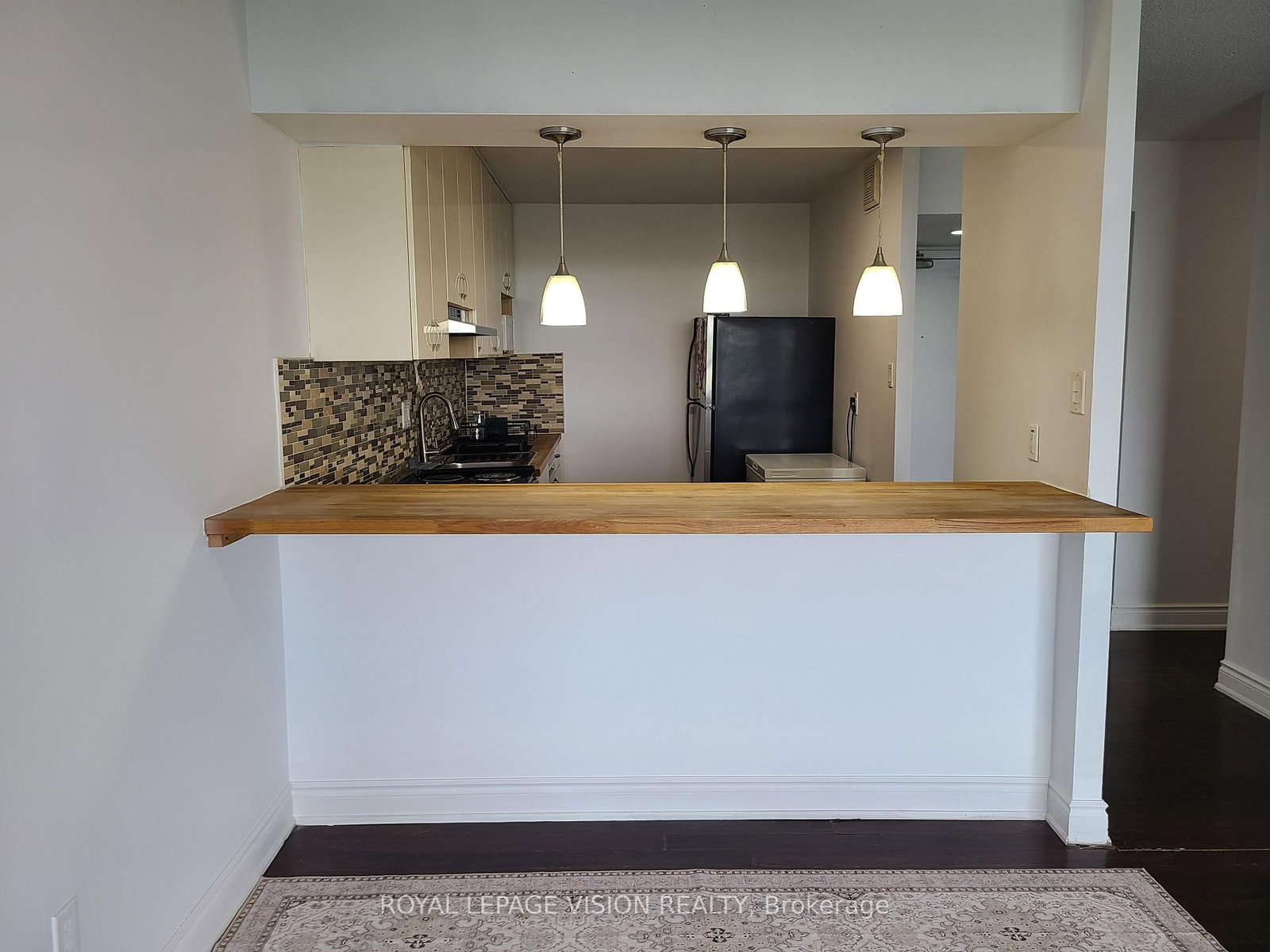 10 Martha Eaton Way S • #2107 • Toronto, ON photo 1