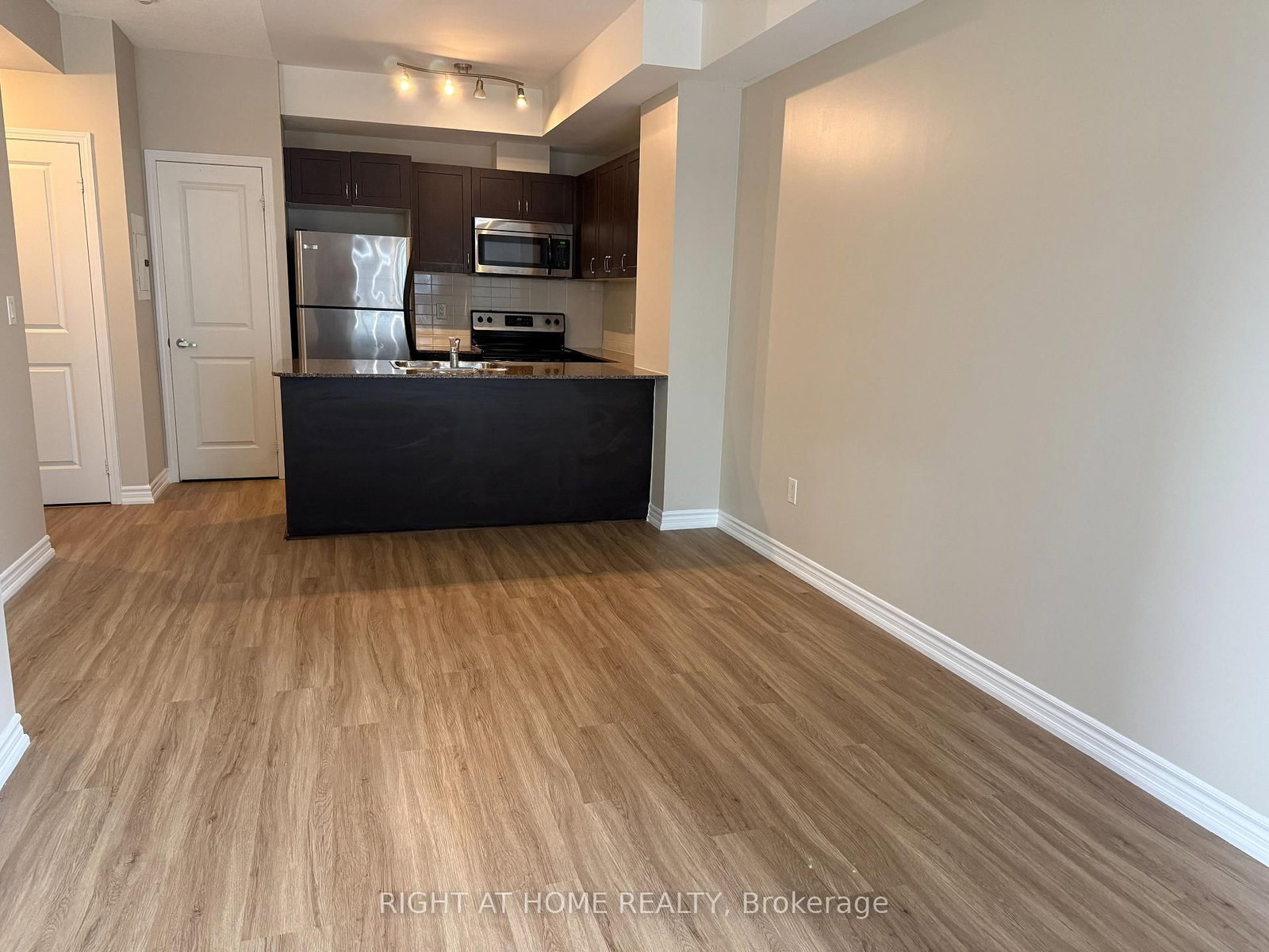 385 Prince Of Wales Drive • #401 • Mississauga, ON photo 10