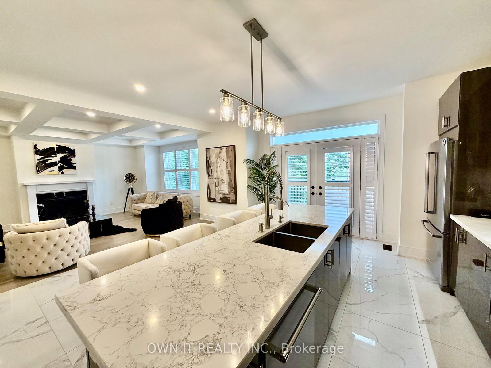 33 Lost Canyon Way • Brampton, ON photo 14