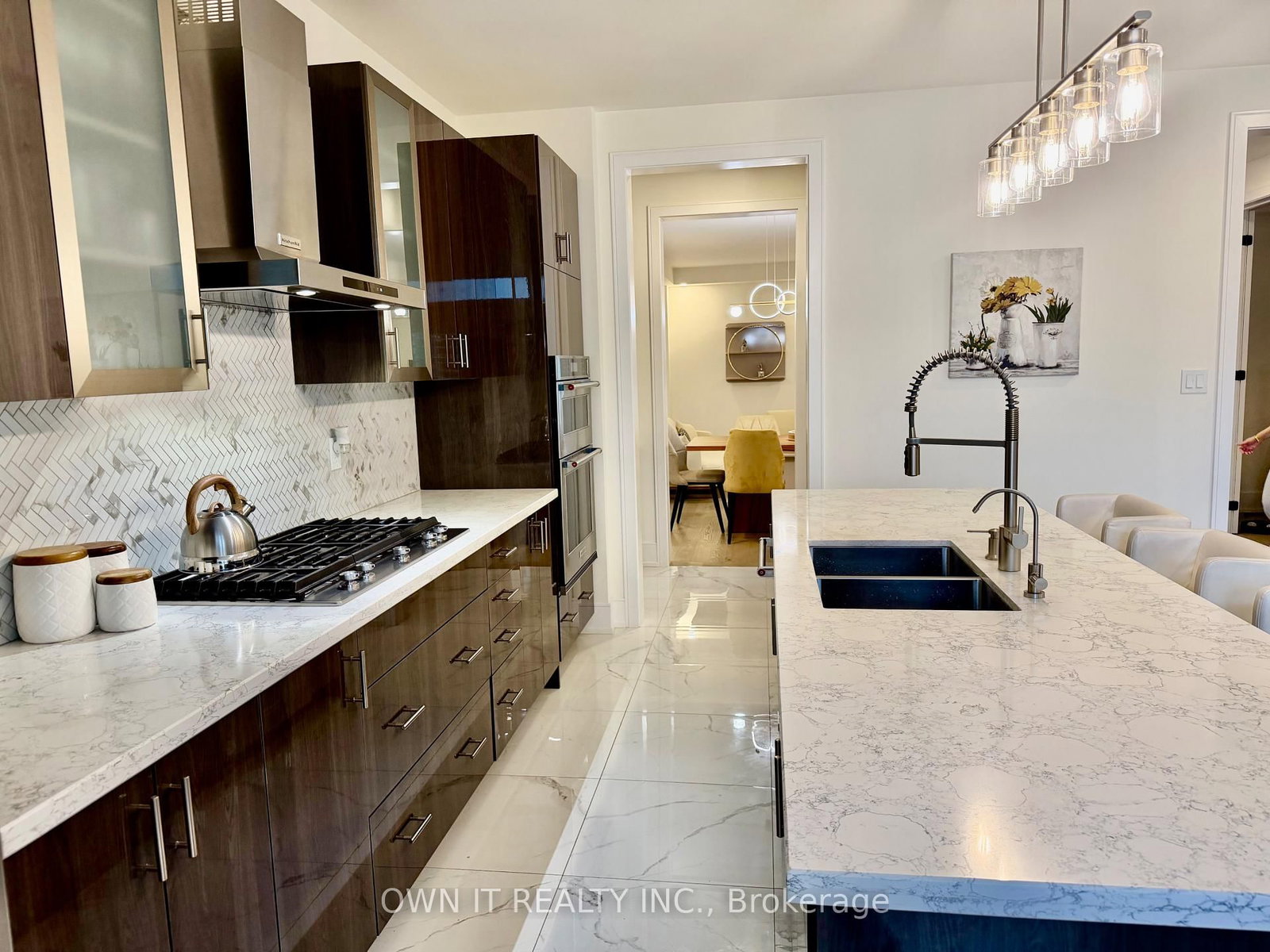 33 Lost Canyon Way • Brampton, ON photo 17