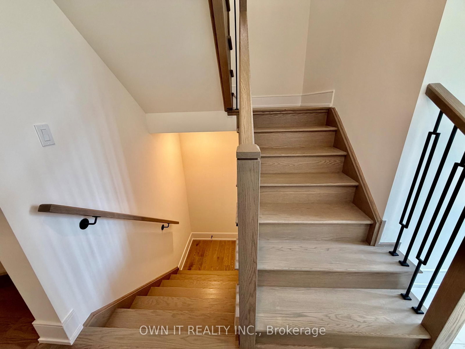 33 Lost Canyon Way • Brampton, ON photo 22