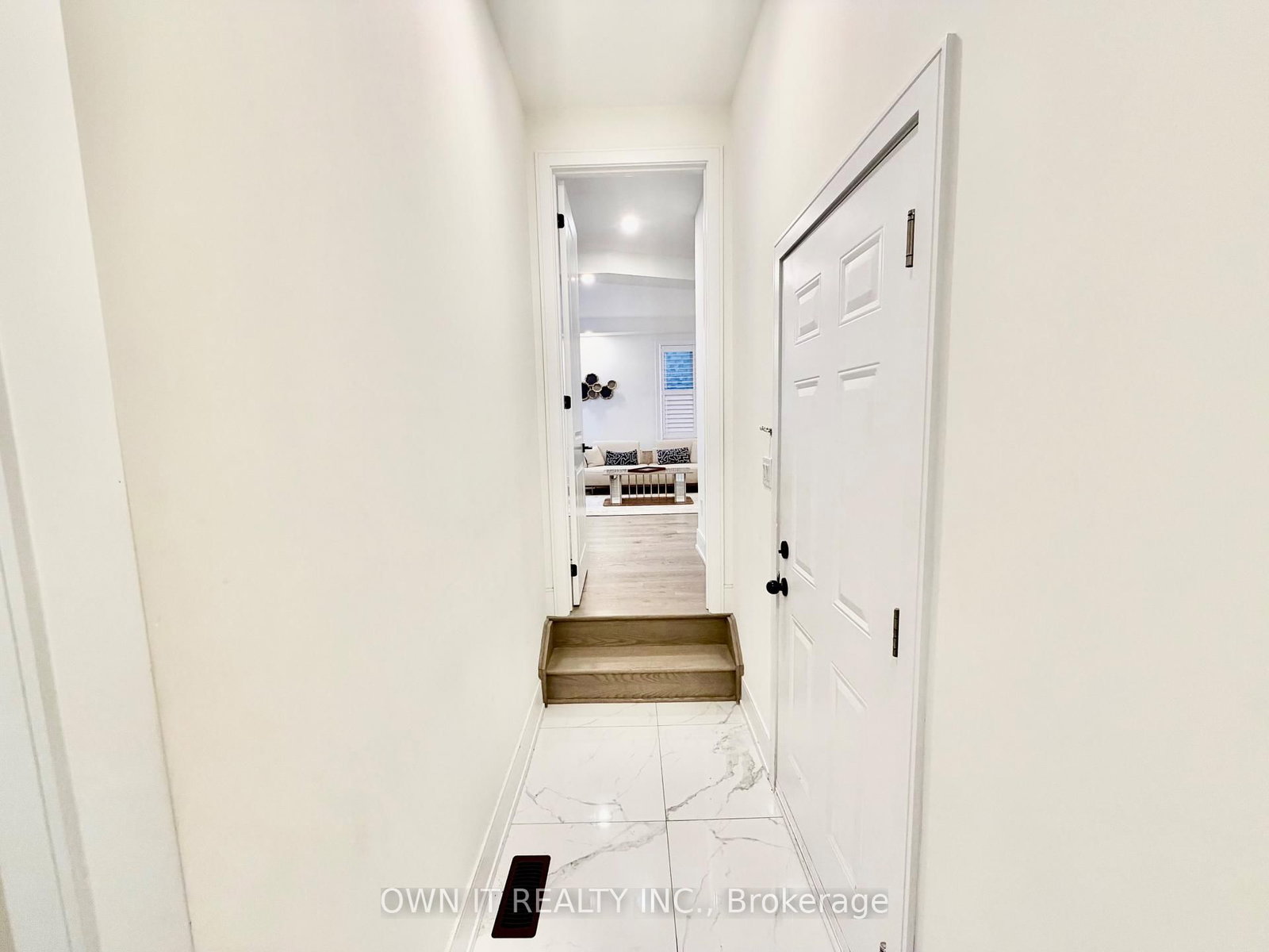 33 Lost Canyon Way • Brampton, ON photo 43