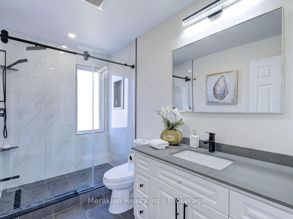 214 Folkstone Brampton,ON L6T 3N6 — Photo 32