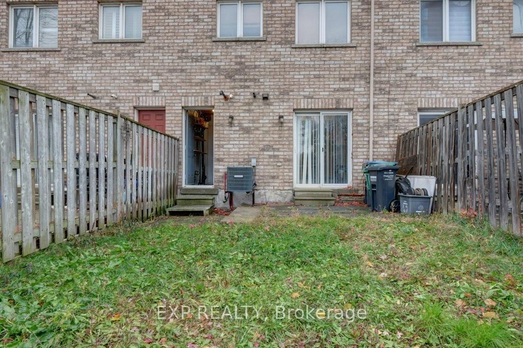 7035 Rexwood Road • #13 • Mississauga, ON photo 20