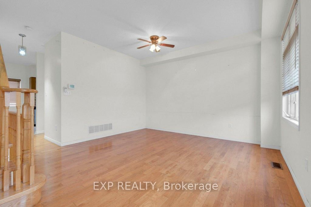 7035 Rexwood Road • #13 • Mississauga, ON photo 6