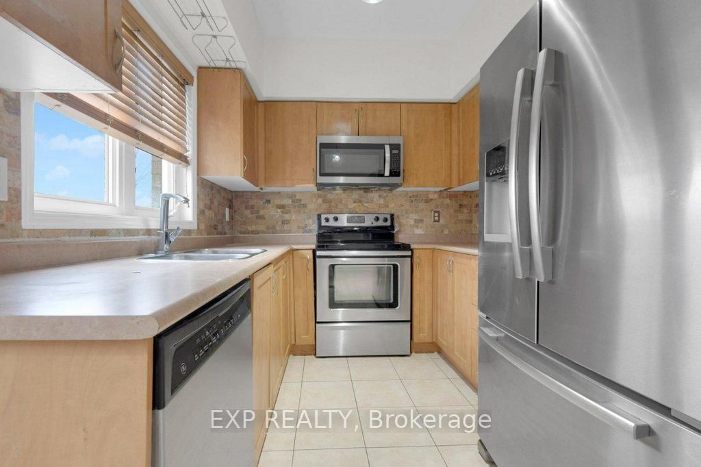 7035 Rexwood Road • #13 • Mississauga, ON photo 8