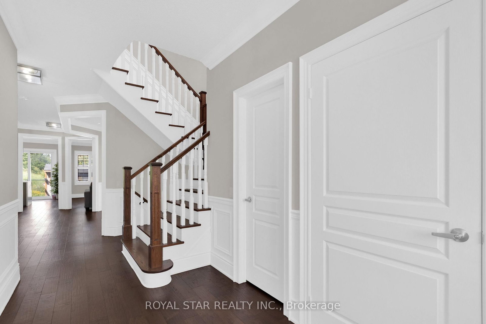 50 Brookwater Crescent • Caledon, ON photo 5
