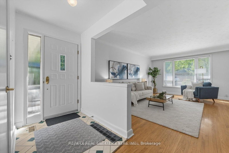 upper - 1229 Welwyn Drive