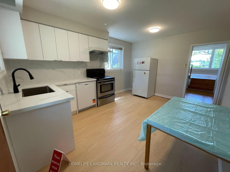 1245 Shamir Crescent