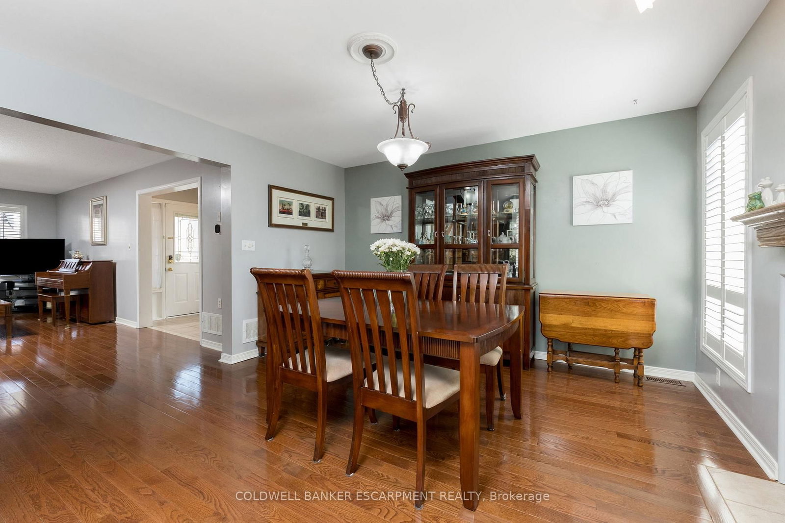 593 Caverhill Crescent • Milton, ON photo 11