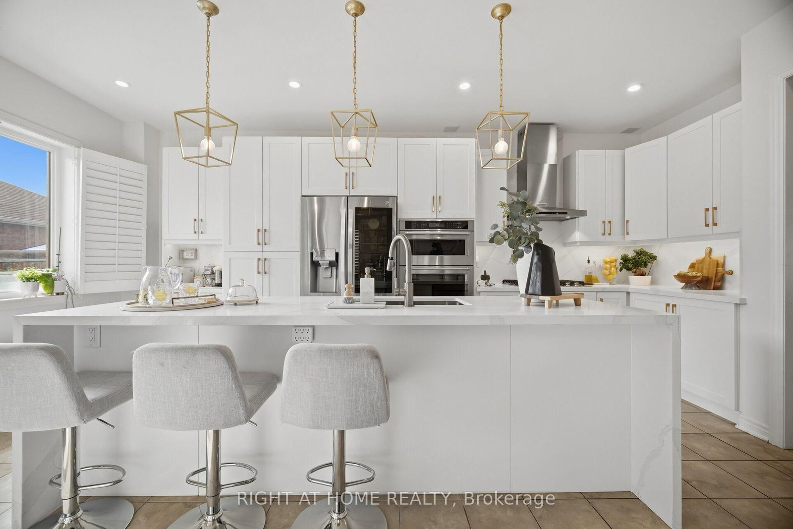 3186 Robert Brown Boulevard • Oakville, ON photo 11