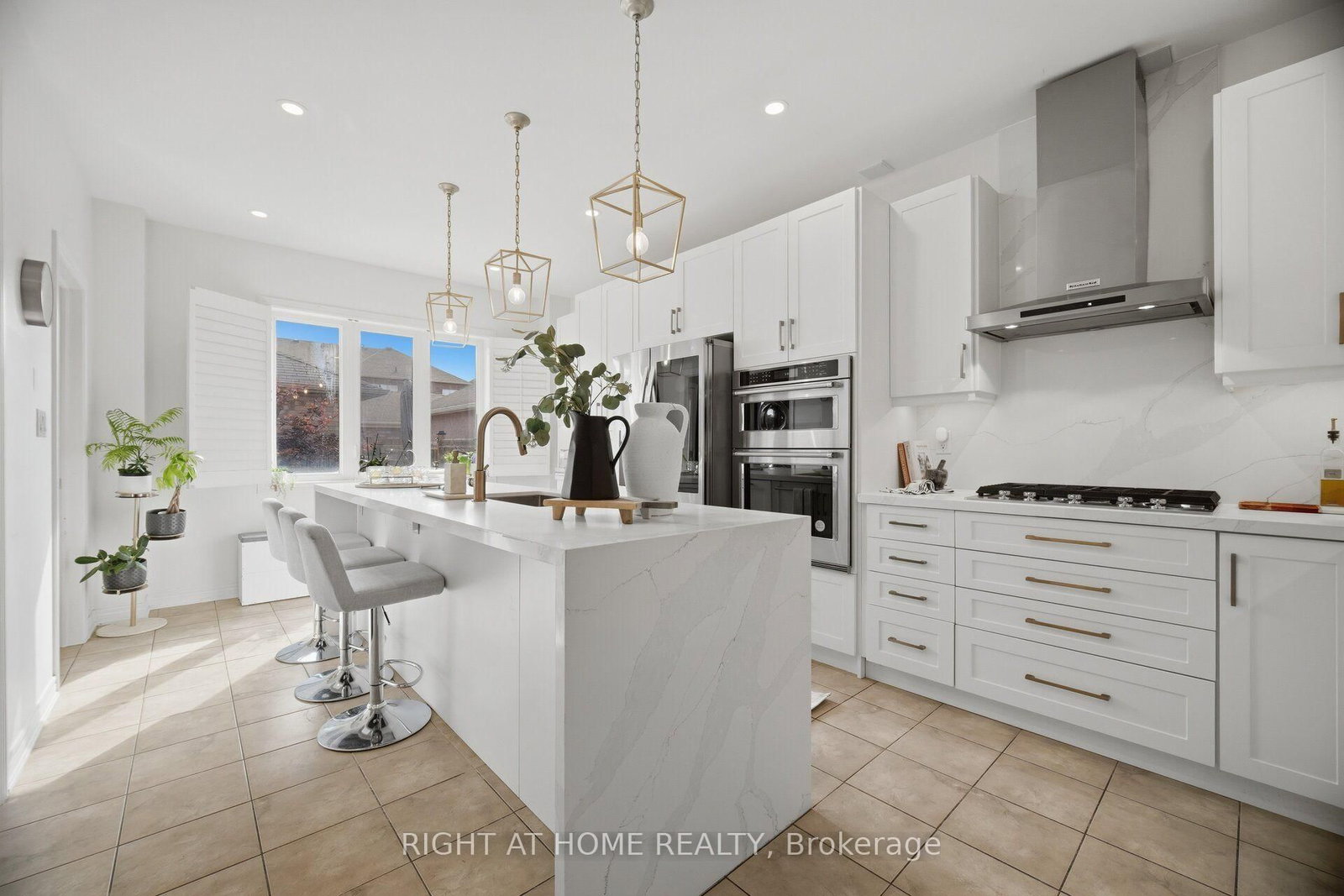 3186 Robert Brown Boulevard • Oakville, ON photo 12
