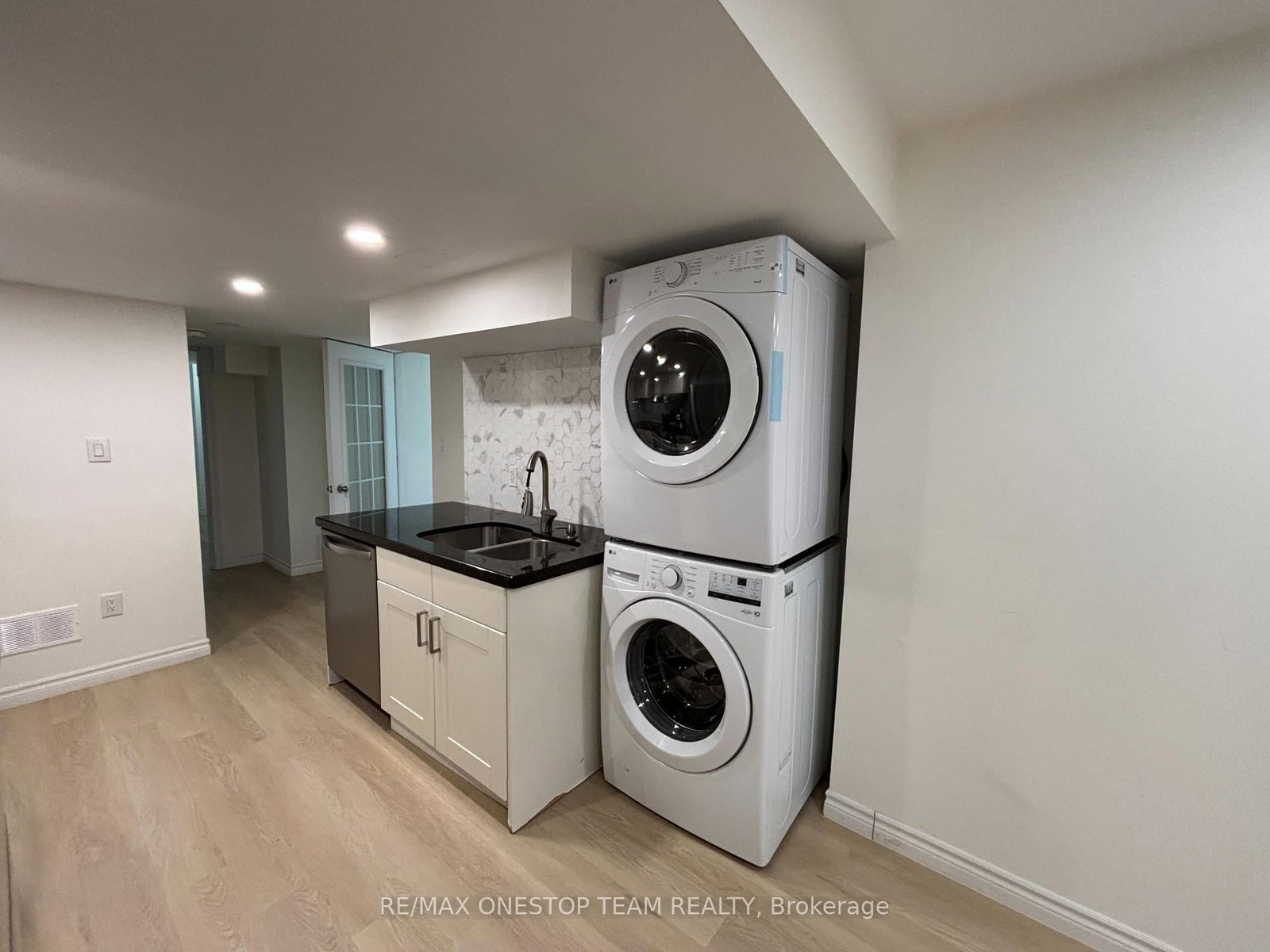 3117 River Rock Oakville,ON L6H 0S9 — Photo 8