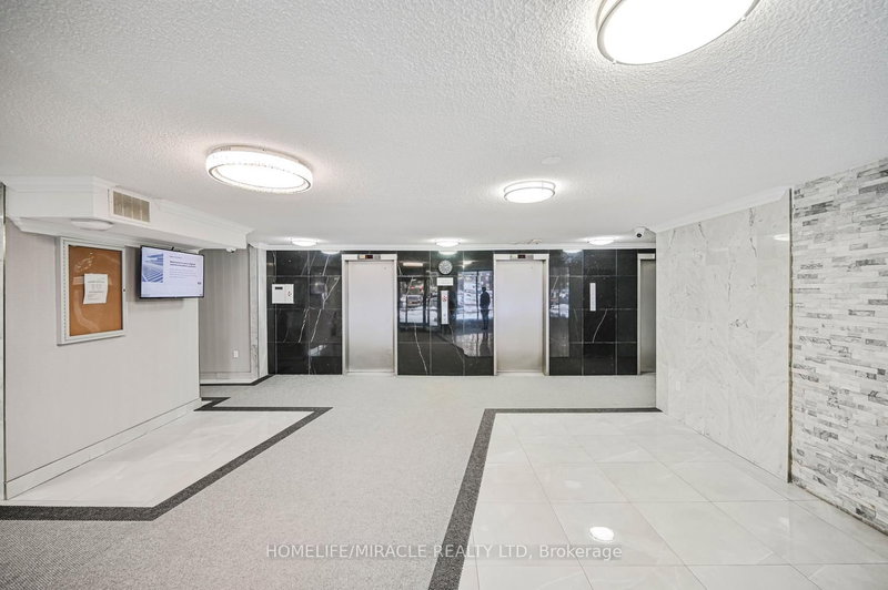 4 Kings Cross Brampton,ON L6T 3X8 — Photo 8