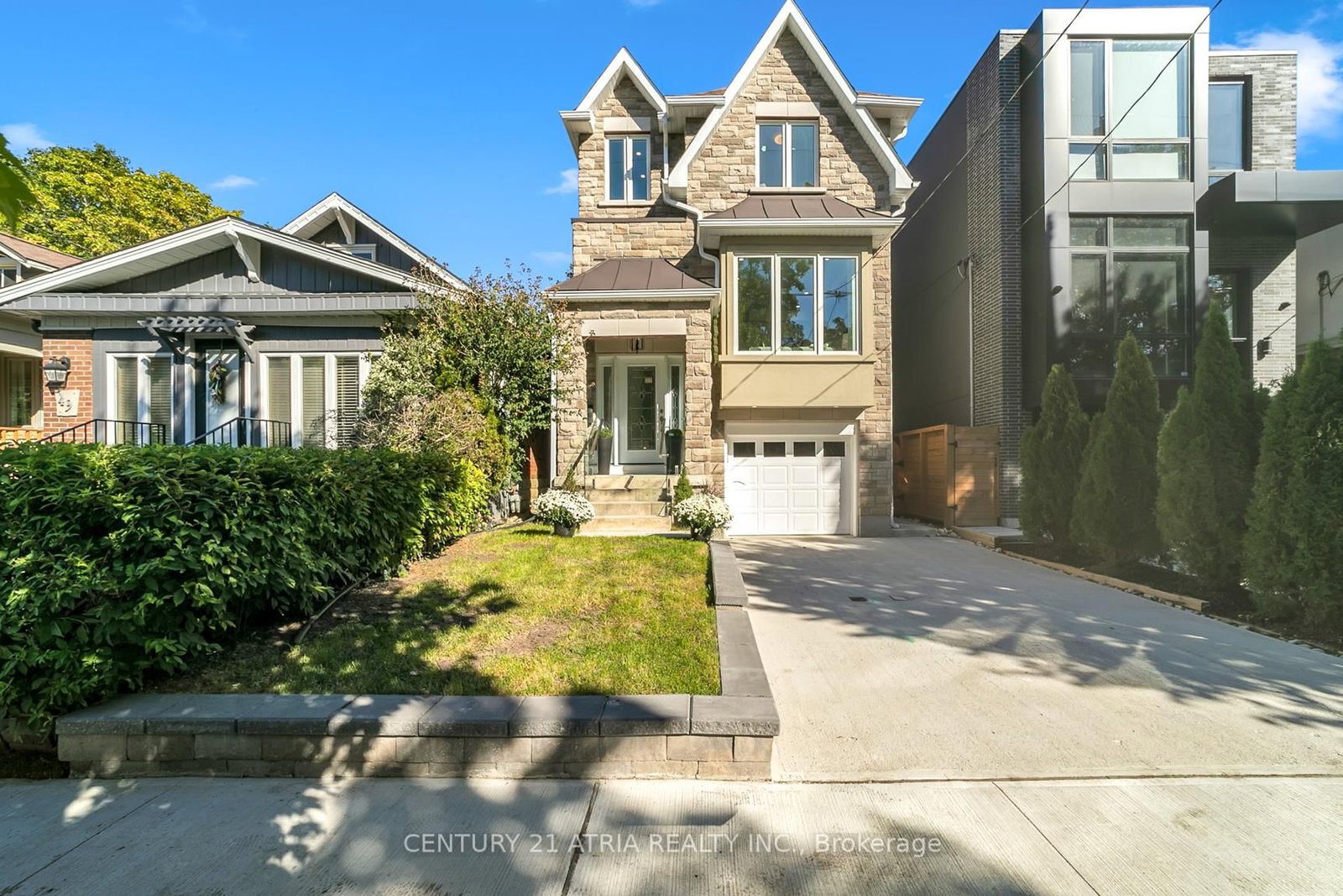 47 Eighth Street • Toronto, ON photo 1