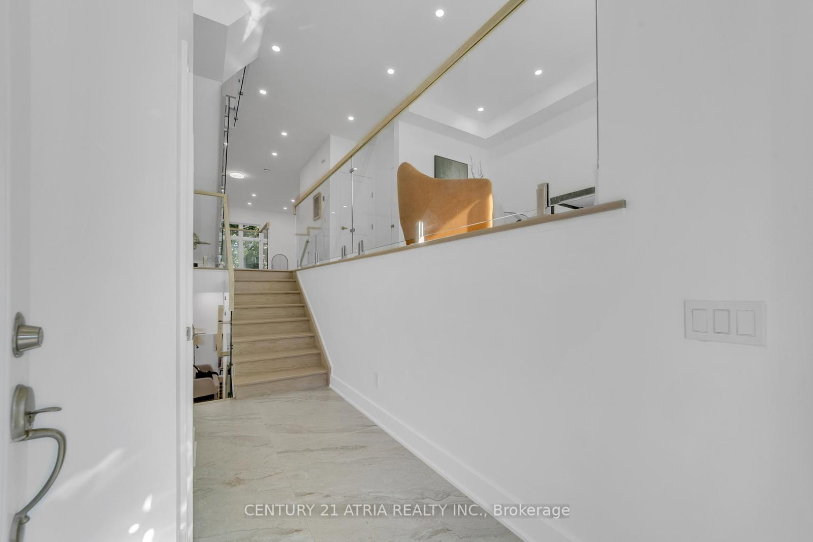 47 Eighth Street • Toronto, ON photo 2