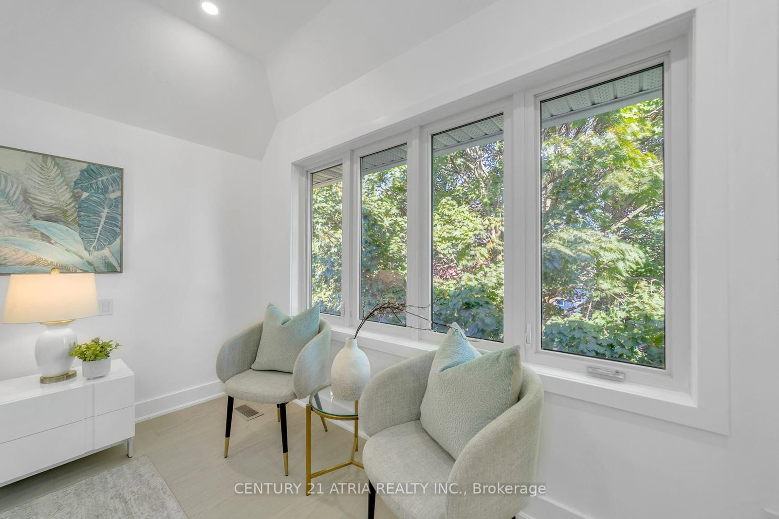 47 Eighth Street • Toronto, ON photo 24