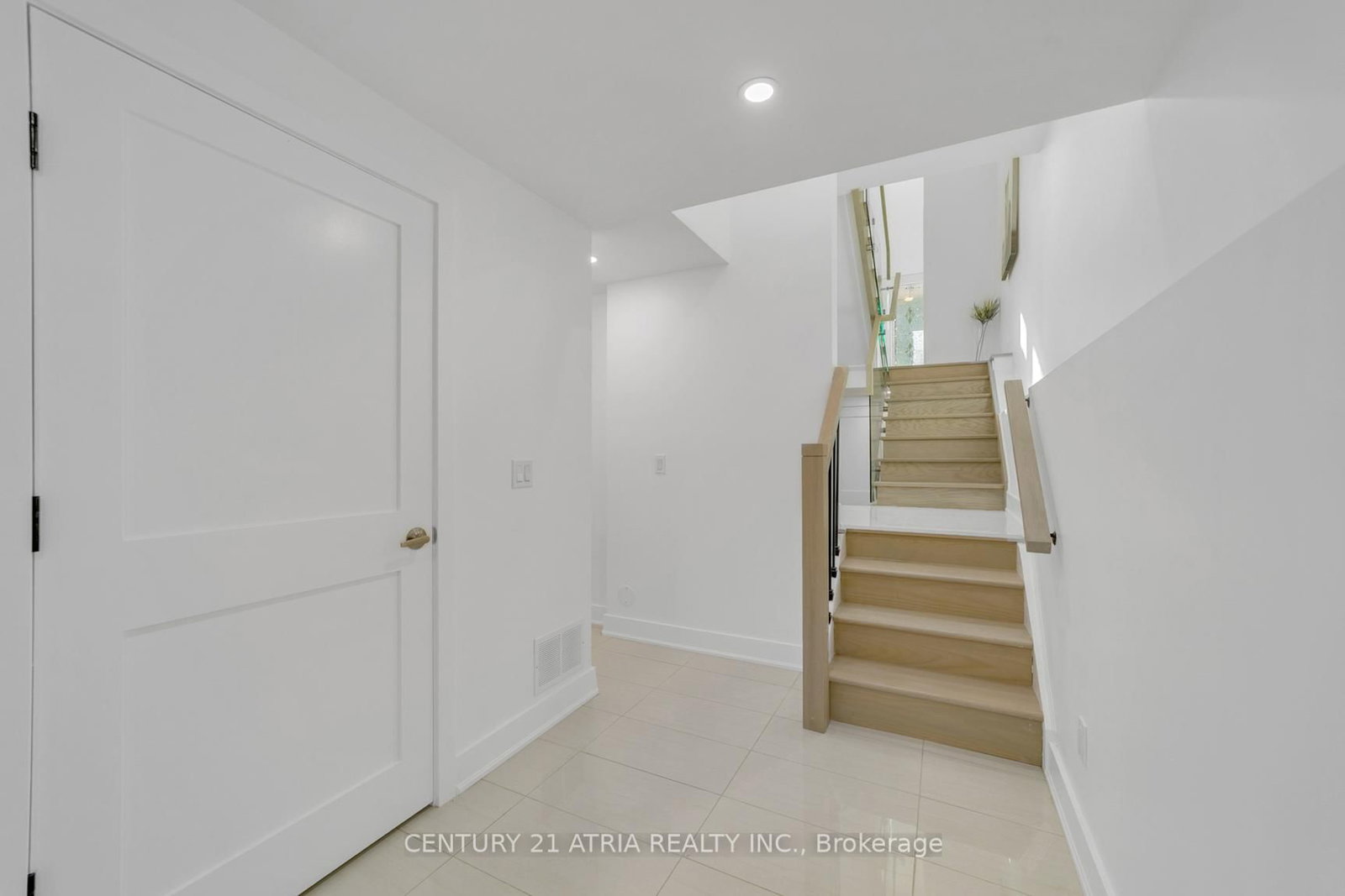47 Eighth Street • Toronto, ON photo 33