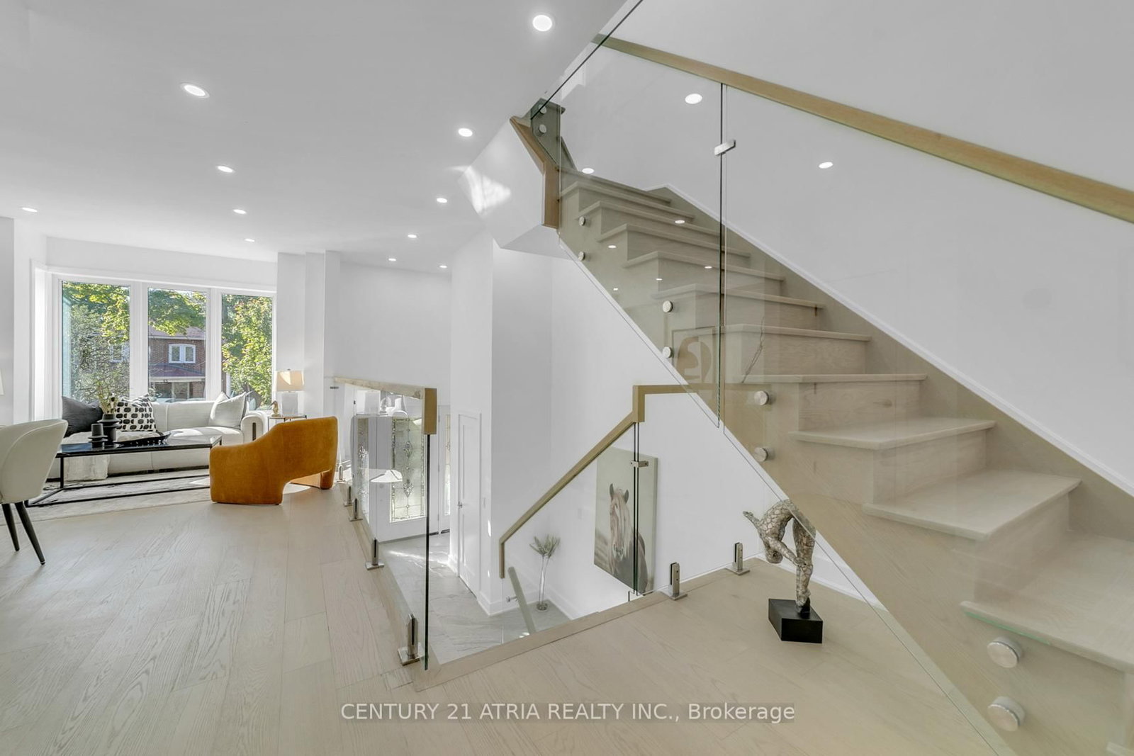 47 Eighth Street • Toronto, ON photo 5