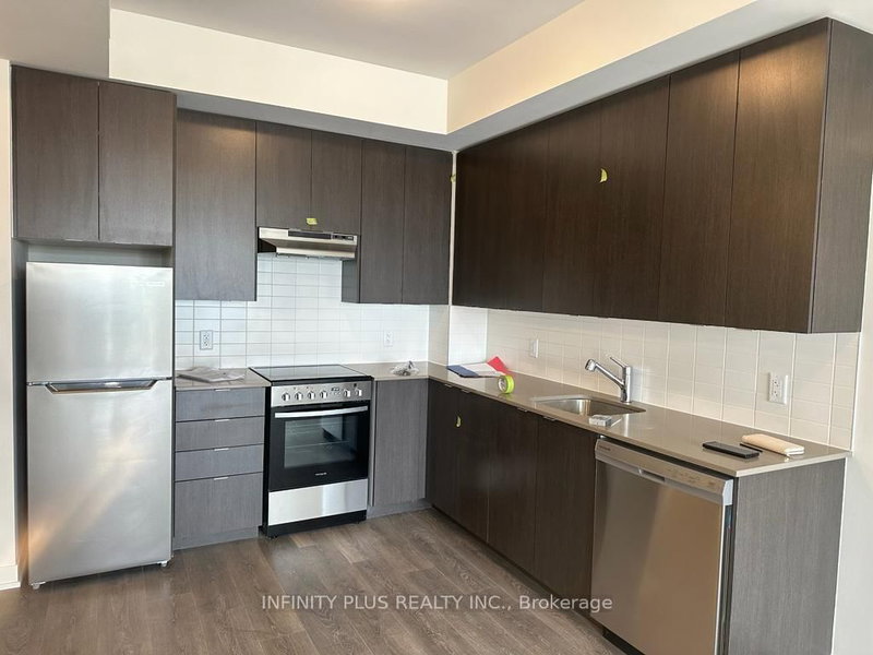 209 - 62 Sky Harbour Drive