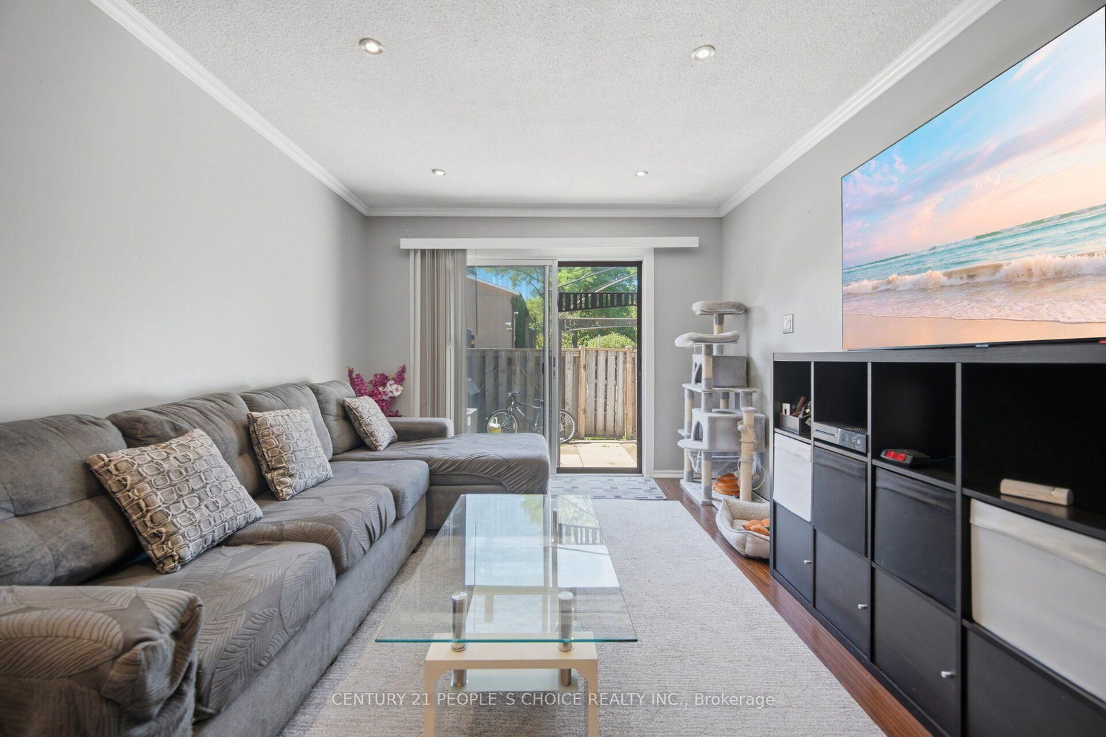 79 Fleetwood Crescent • Brampton, ON photo 12