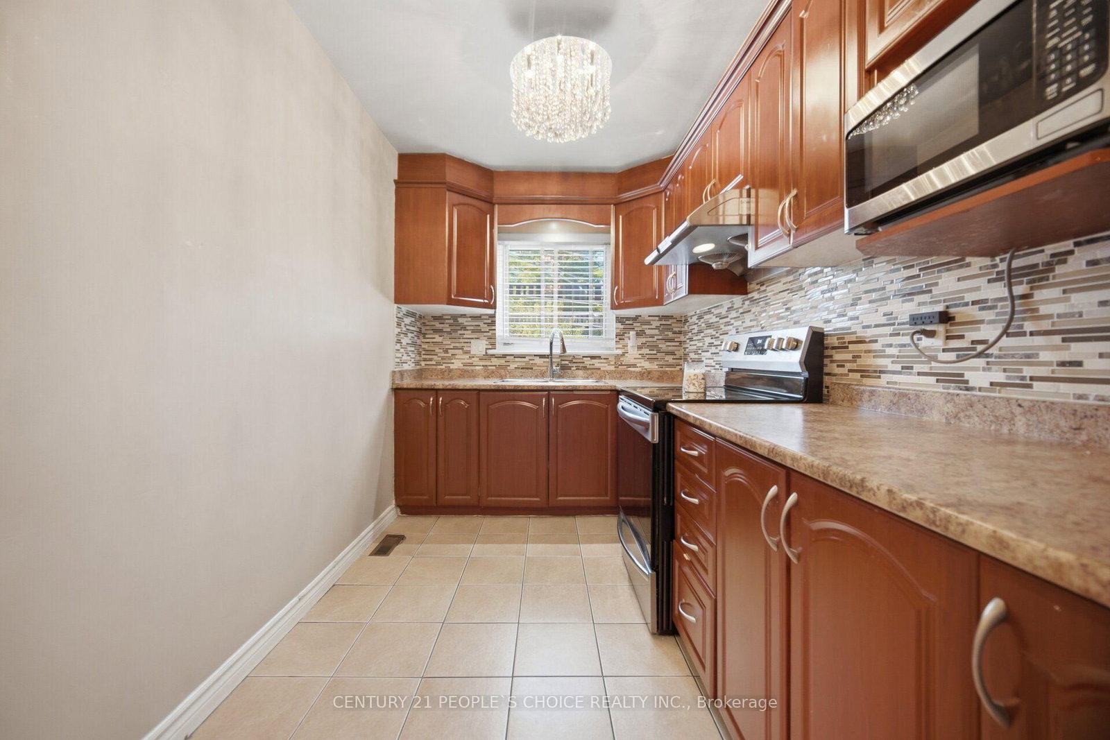 79 Fleetwood Crescent • Brampton, ON photo 16