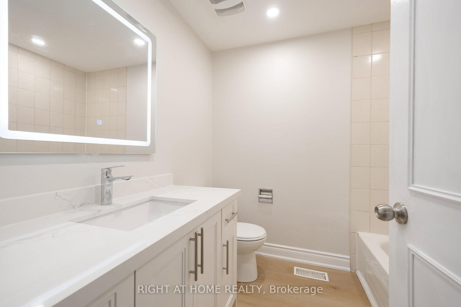 345 Mill Street S • Brampton, ON photo 31