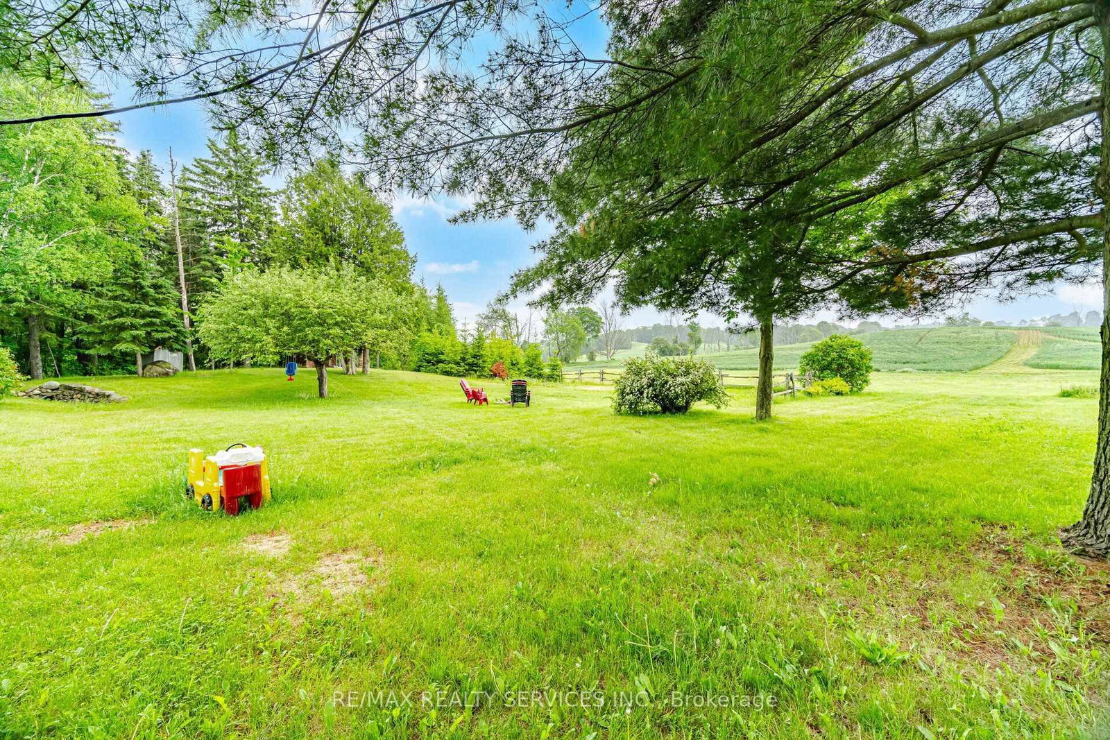 19246 Centreville Creek Road • Caledon, ON photo 30