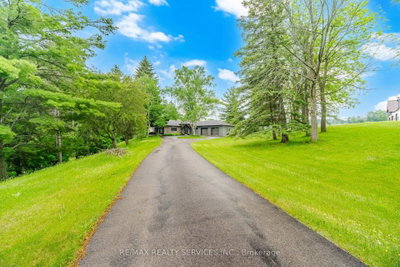 19246 Centreville Creek Road • Caledon, ON photo 9