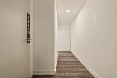 1119 Cooke Boulevard • #B323 • Burlington, ON photo 6