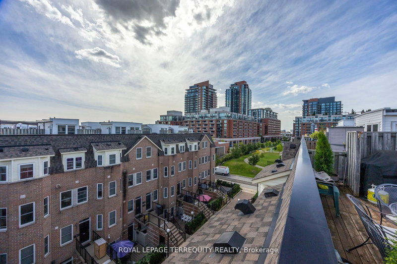 760 Lawrence Toronto,ON M6A 3E7 — Photo 23