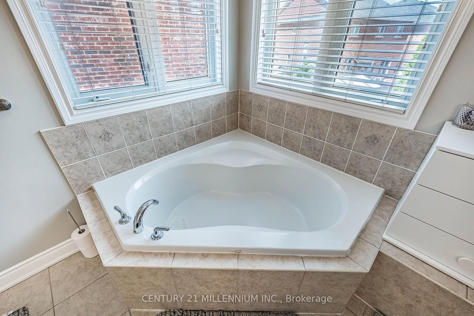 4 Belleville Drive • Brampton, ON photo 31