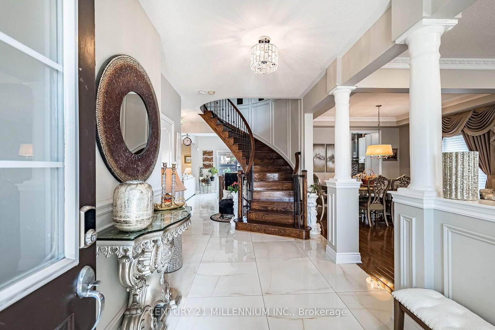 4 Belleville Drive • Brampton, ON photo 4