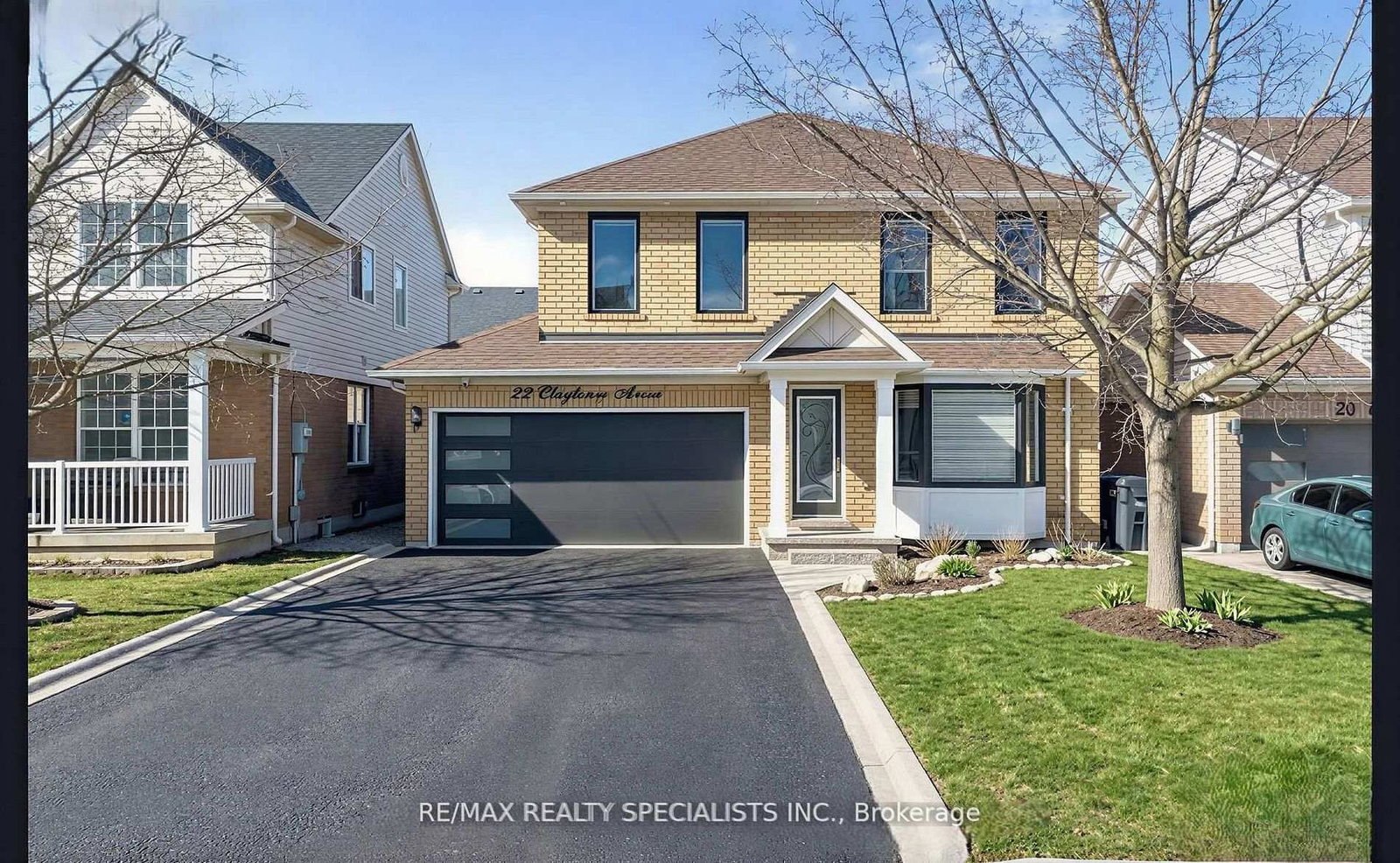 22 Clayborne Avenue • Brampton, ON photo 1