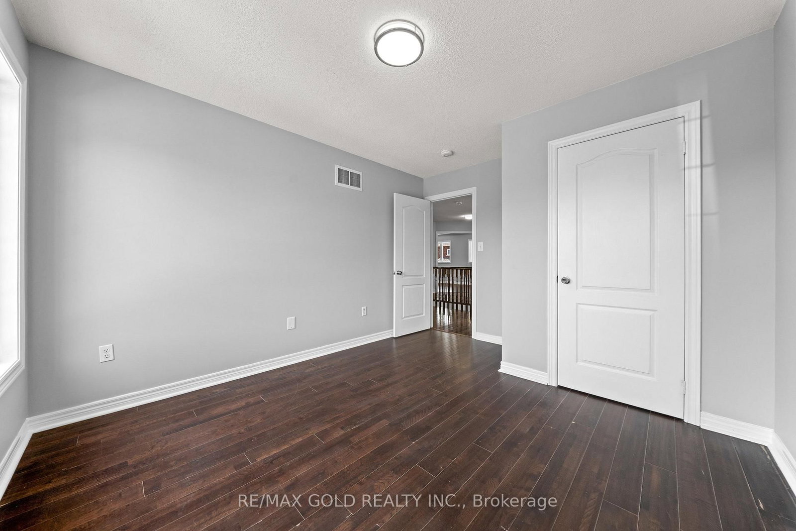 54 Blazing Star Drive • Brampton, ON photo 32