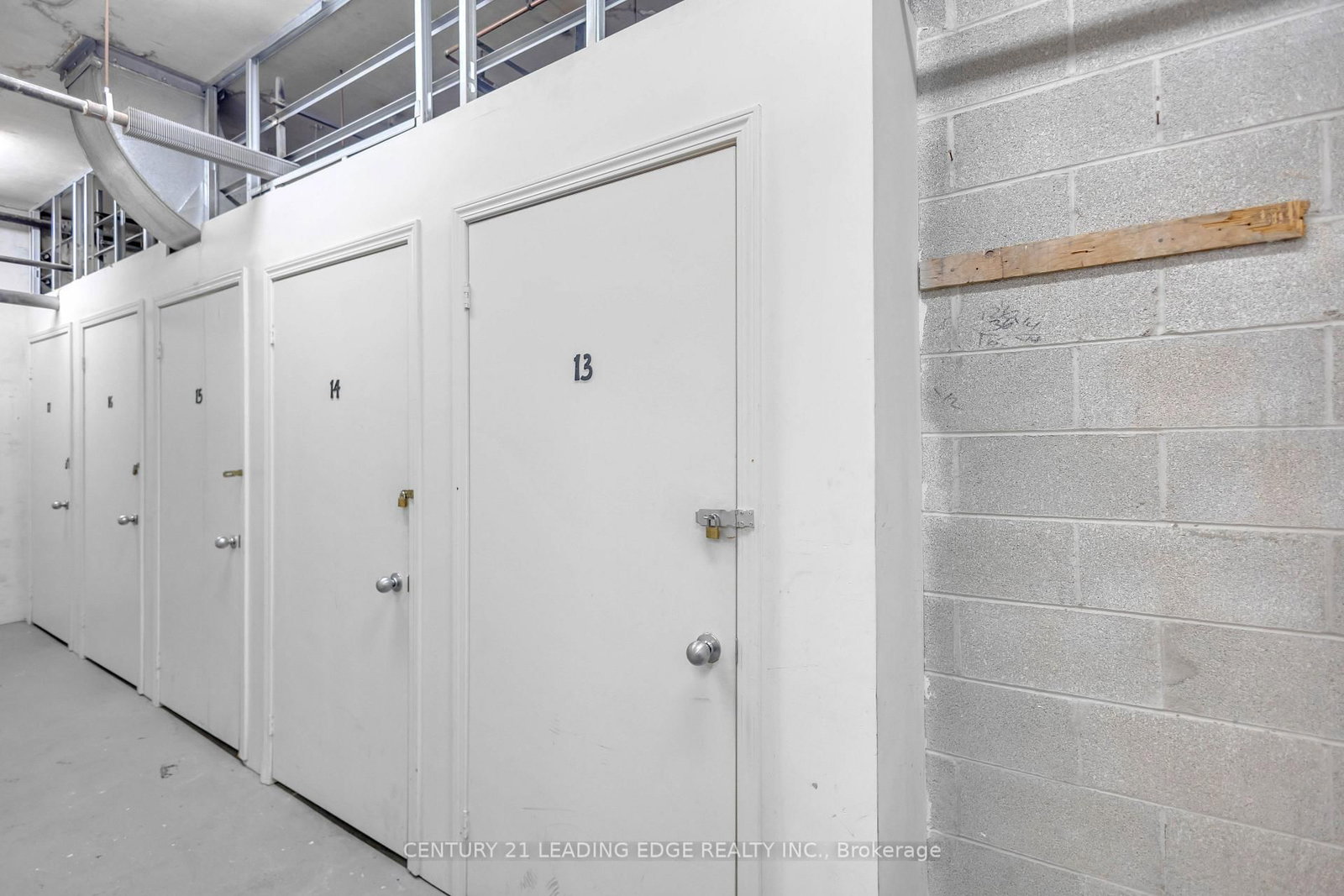 442 Maple Ave Avenue • #403 • Burlington, ON photo 9