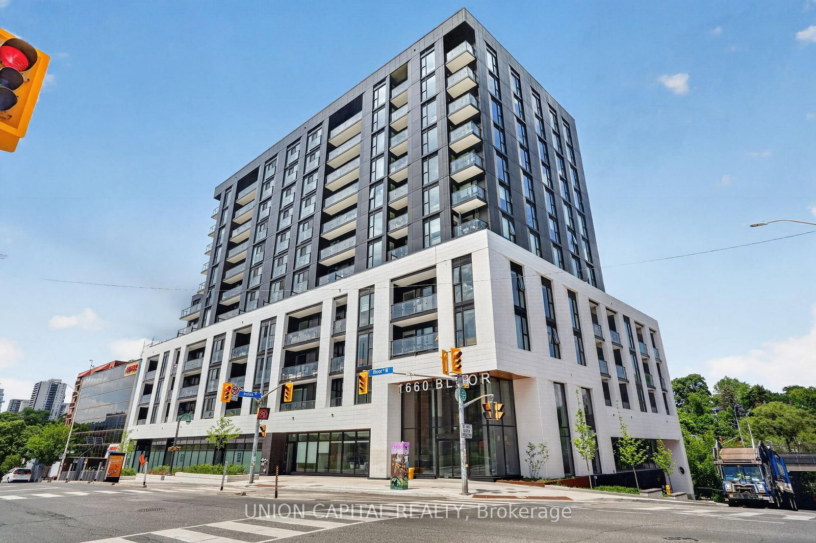 1660 Bloor Street W • #910 • Toronto, ON photo 1