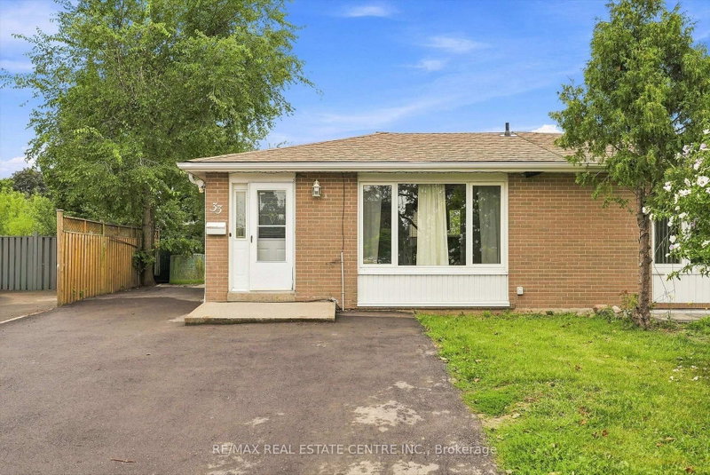 Main - 33 Garside Crescent