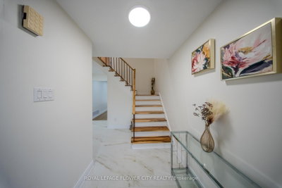 6 Crenshaw Crescent • Brampton, ON photo 4