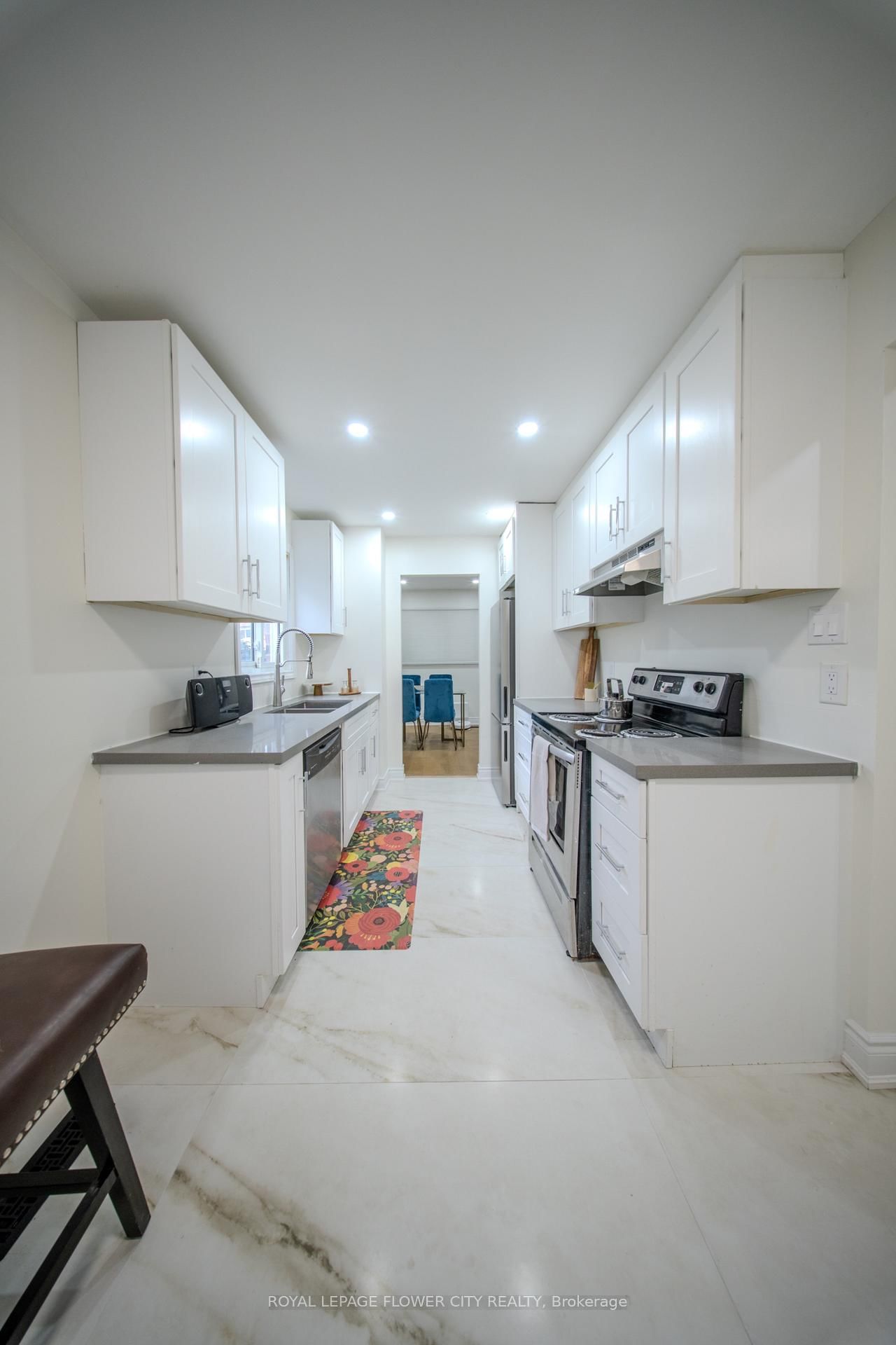 6 Crenshaw Crescent • Brampton, ON photo 9