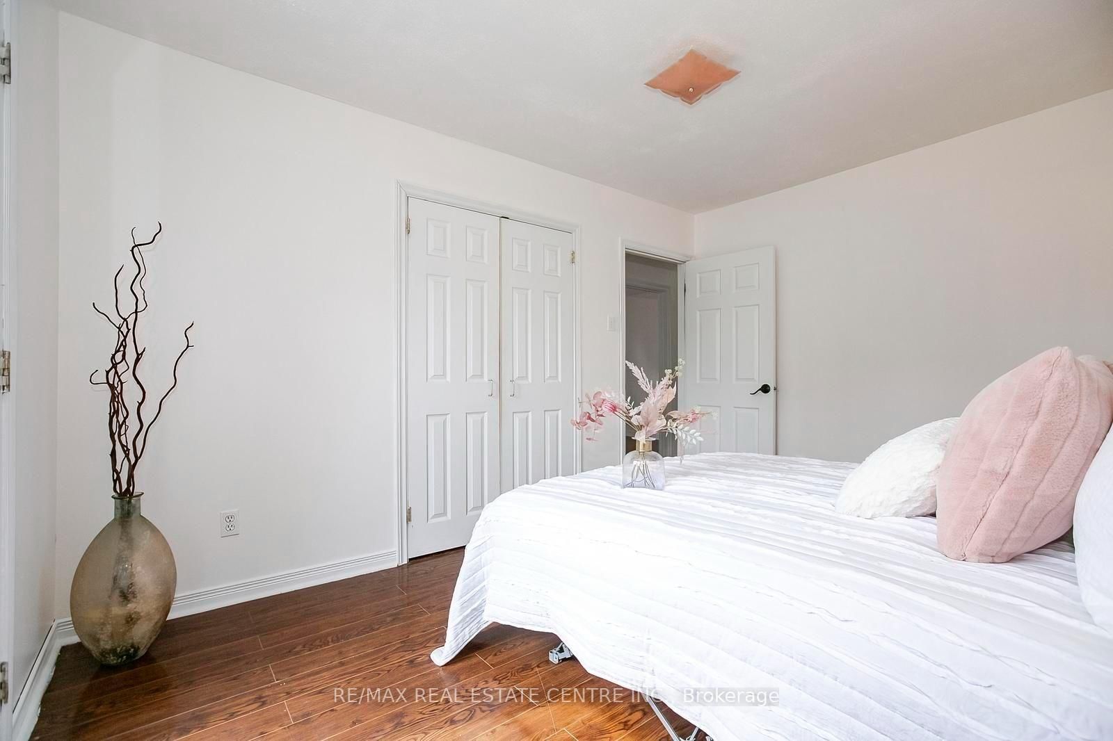 16 McLaughlin Road N • Brampton, ON photo 25