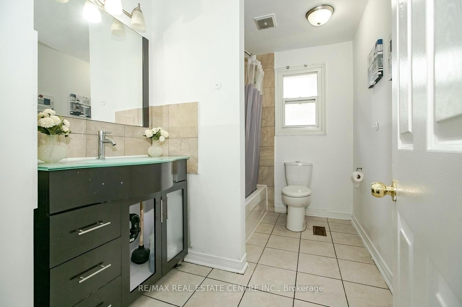 16 McLaughlin Road N • Brampton, ON photo 28