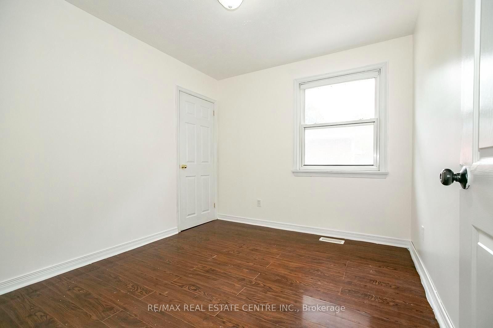 16 McLaughlin Road N • Brampton, ON photo 33