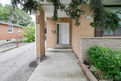 16 McLaughlin Road N • Brampton, ON photo 4