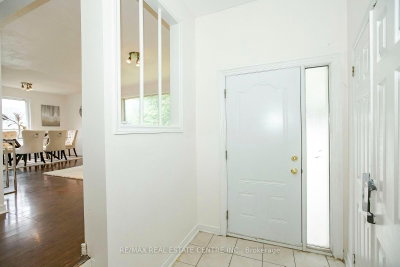 16 McLaughlin Road N • Brampton, ON photo 6