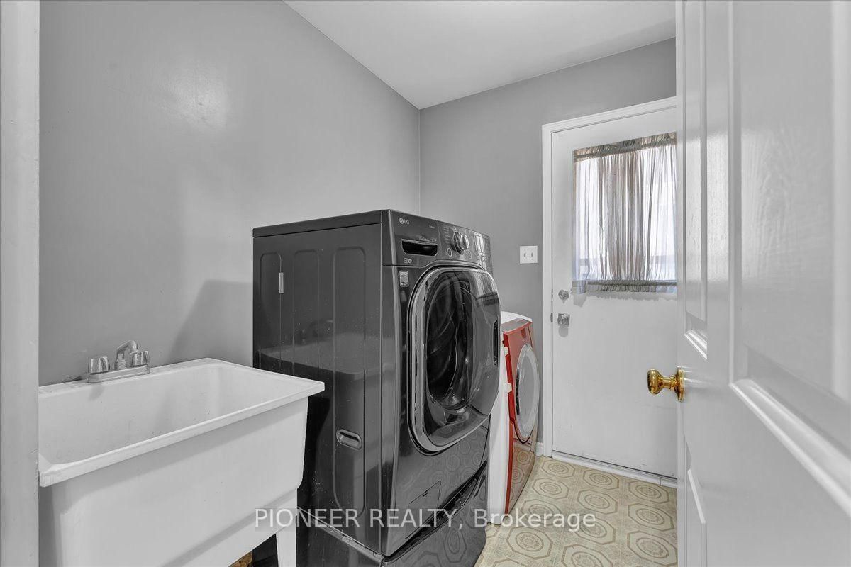 6452 Eastridge Road • Mississauga, ON photo 21