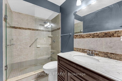 6452 Eastridge Mississauga,ON L5N 4K8 — Photo 33