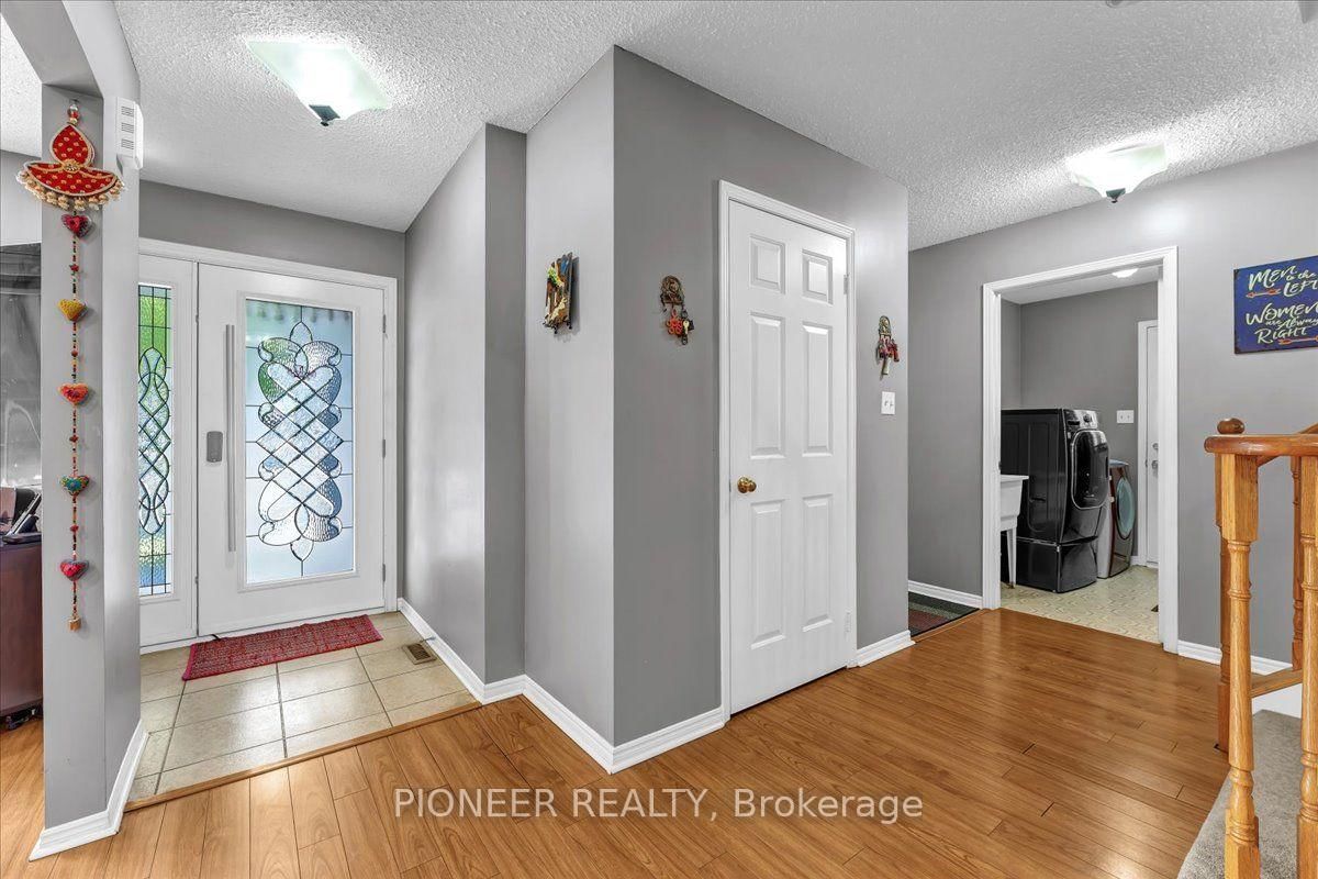 6452 Eastridge Road • Mississauga, ON photo 6